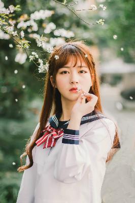 免费观看！三年在线视频资源哪里找？高清完整版中文观看指南